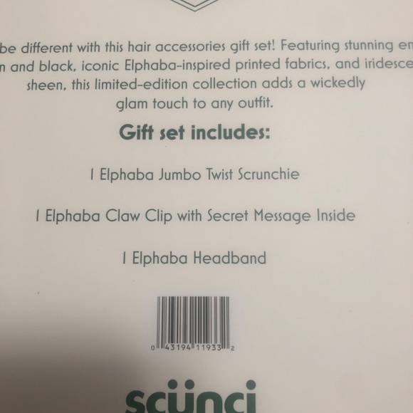 Wicked Scunci Hair Accessory Set NWB - Picture 5 of 6